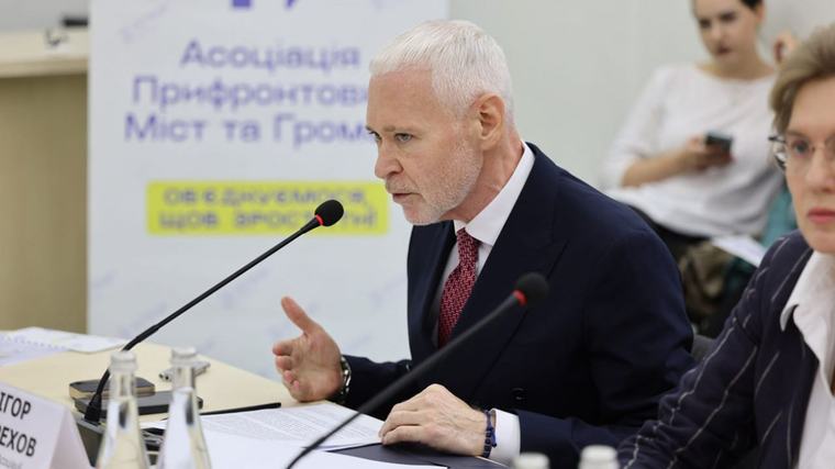 19:27 ПДВ 5% на базові продукти харчування і ліки: Терехов презентував підходи до боротьби з бідністю