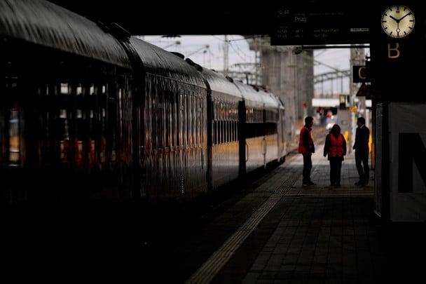 "Якби я була Гітлером": полька в метро Гамбурга накинулася на українок