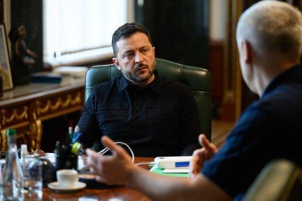 "Географію відповіді визначили": Зеленський анонсував відповідь за удар РФ по СБУ