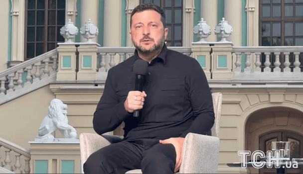 "Це питання війни на виживання": Зеленський пояснив геополітичне значення битви за Донбас