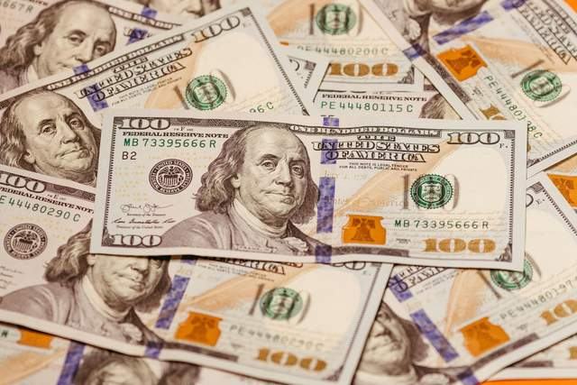 Україна втратила 5% резервів за місяць: НБУ пояснив, що сталося з грошима