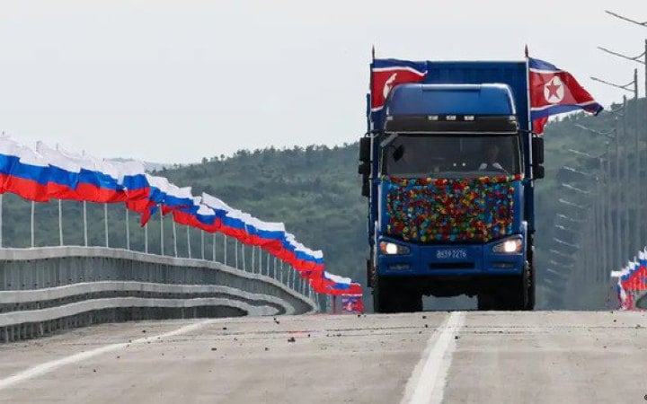 Росія відкрила перший автомобільний міст з Північною Кореєю