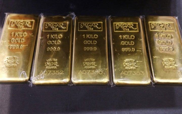 Росія різко наростила постачання підсанкційного золота до Гонконгу, – FT