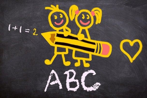 Найкрасивіші привітання для вчителів, колег, дітей на 1 вересня: вірші, проза, листівки у День знань