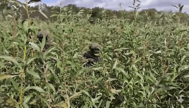 Дрони там безсилі: на що перетворилося дно Каховського водосховища і чому це на руку РФ