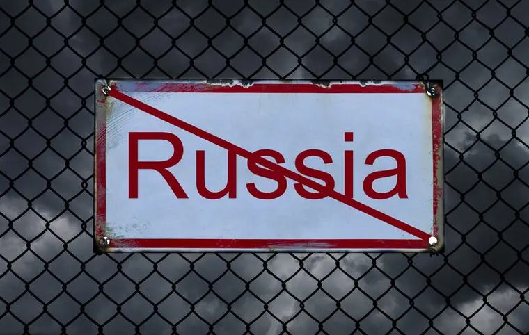 Мінфін РФ за день позичив трильйон рублів: фінансувати дефіцит бюджету дедалі складніше