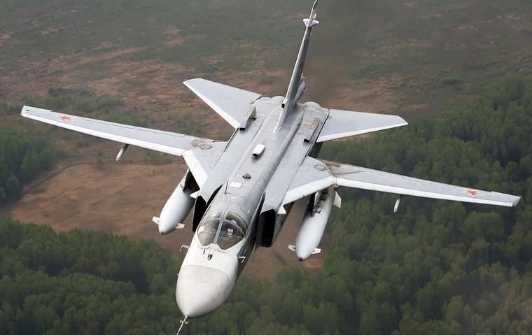 16:53 Воїни ГУР уразили російський літак Су-24 у Криму (відео)