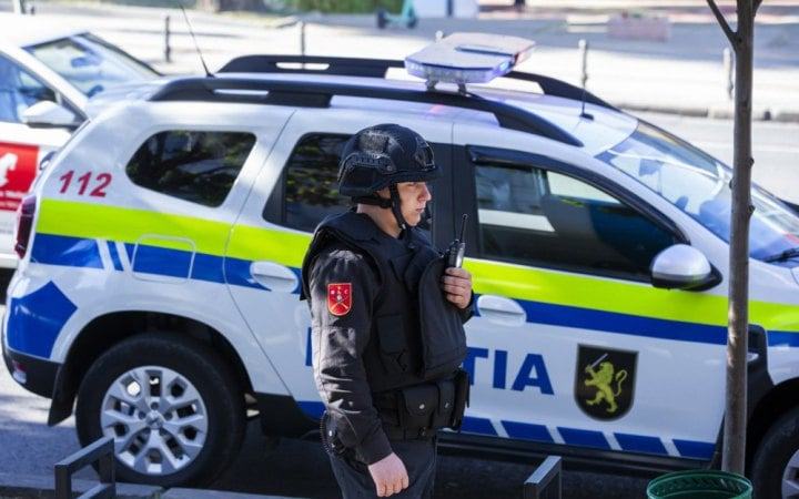 У Молдові неподалік кордону з Україною виявили обгорілу ділянку та уламки металу й пластику