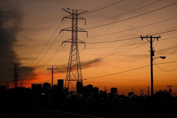 В одному із міст України вигадали, як бути зі світлом навіть під час блекаутів: що відомо про унікальний досвід
