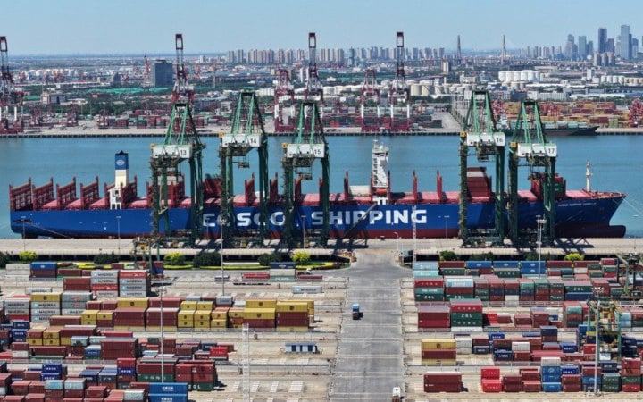 Китайська судноплавна компанія COSCO відкинула звинувачення у шпигунстві на користь Пекіна