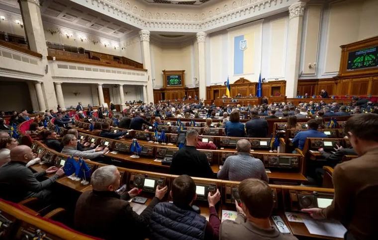 У Раді добились повернення до порядку денного антикорупційних законопроєктів