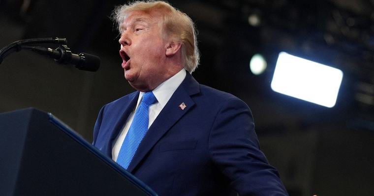 Трамп заявив про масштабні удари США по Ірану та пригрозив ще потужнішою атакою