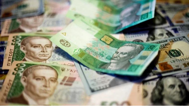 Економія почалася: уряд відклав більшість непріоритетних видатків до грудня