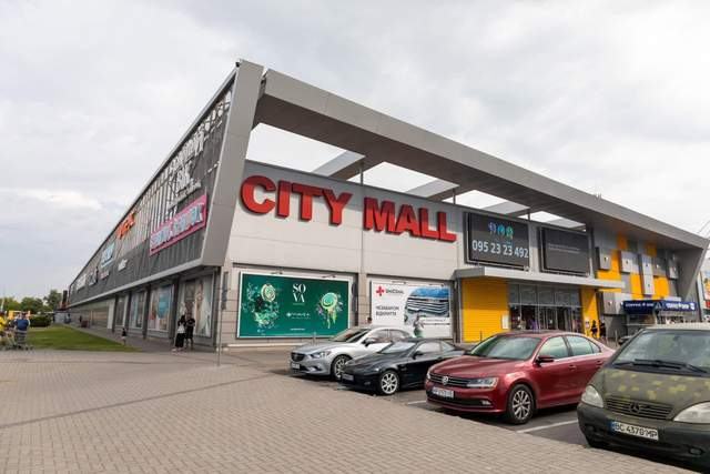 Росіяни атакували CITY MALL у Запоріжжі: яка доля чекає на ТРК