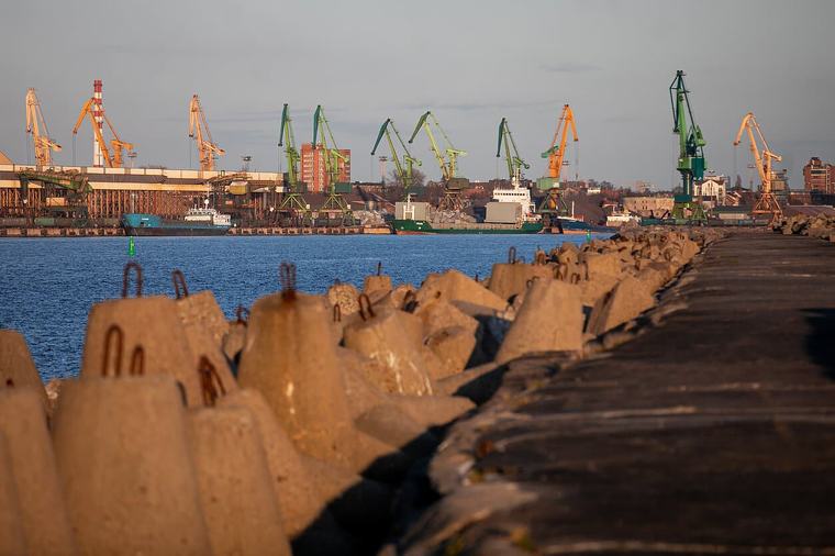 Литва посилює перевірки російського зерна на тлі підозр, що воно крадене з України